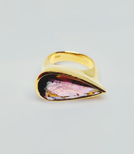 Extravaganter Ring aus 750 Gold mit Großen Tropfenform Turmalin in Rosa 